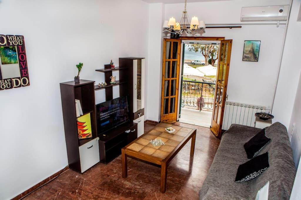 City Center, Sea View Apartment, Amelia! Anemomylos Exterior photo